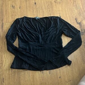 Cropped Black Women's Top